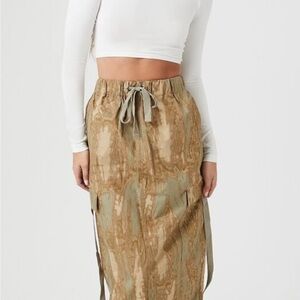 Forever 21 Tan and Brown Maxi Skirt